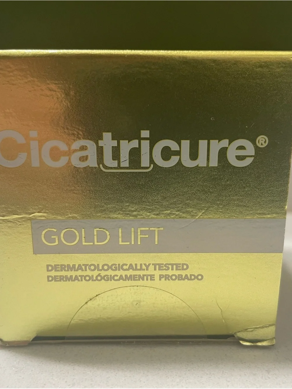 Cicatricure gold lift